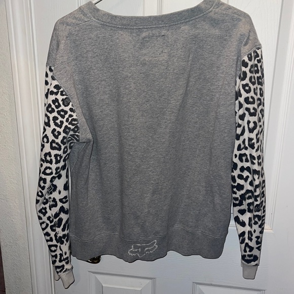 Fox sweater - Picture 2 of 3